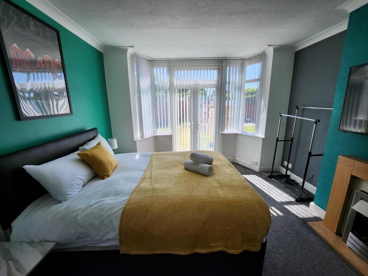 Solihull Shared House Acocks Green Esterno foto