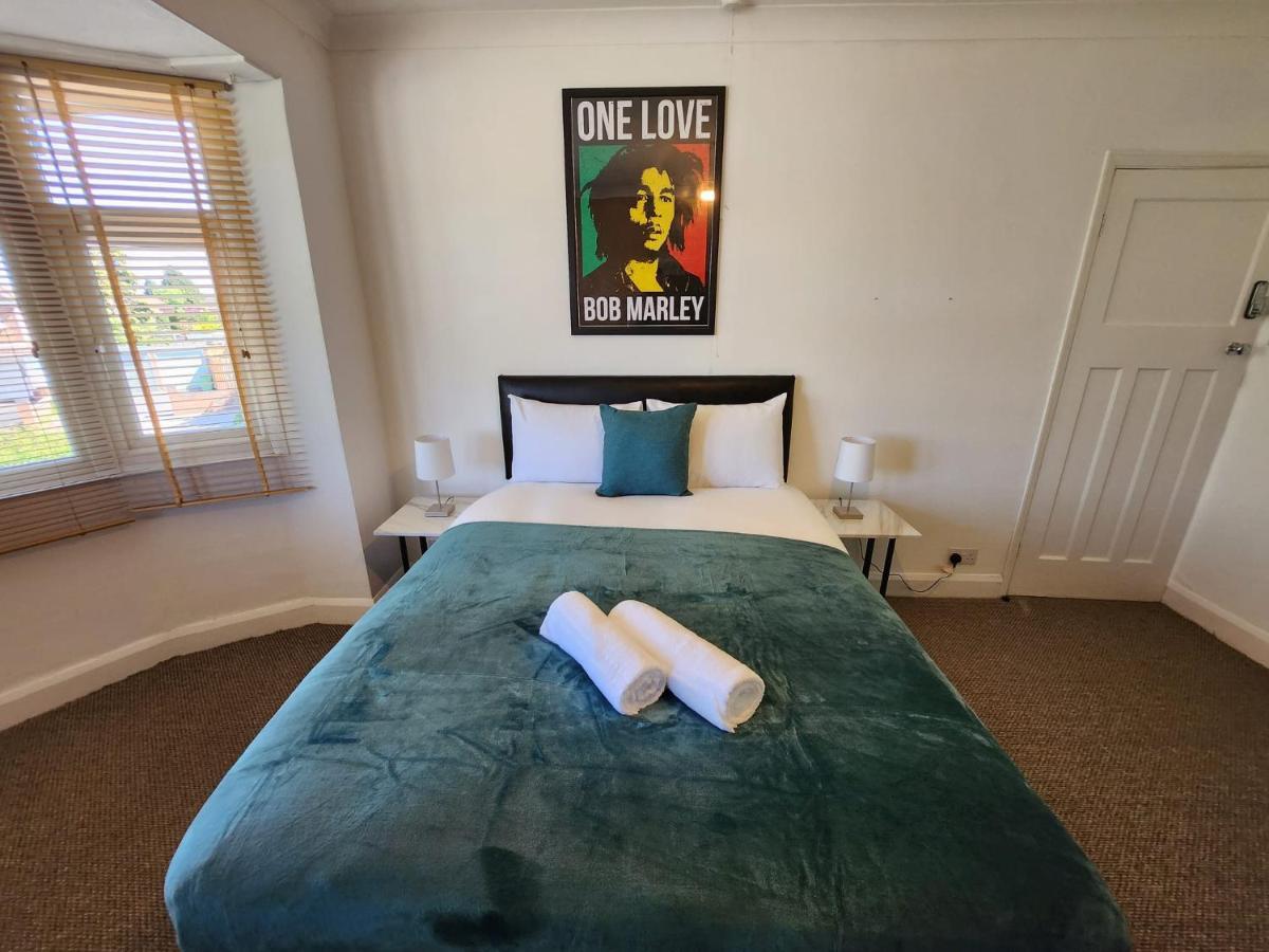 Solihull Shared House Acocks Green Esterno foto