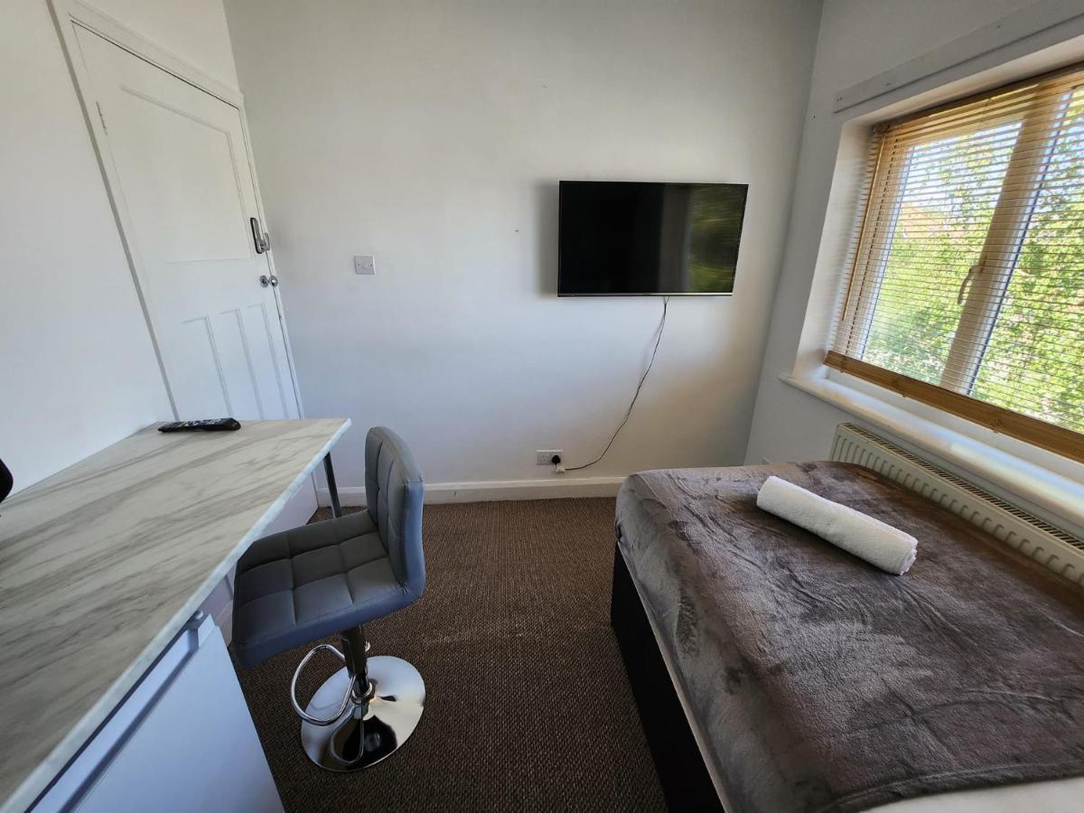 Solihull Shared House Acocks Green Esterno foto